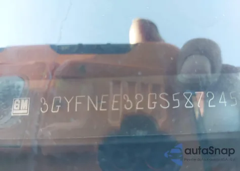 2016 Cadillac Srx Luxury Collection z USA, uszkodzony, nr VIN 3GYFNEE32GS587245